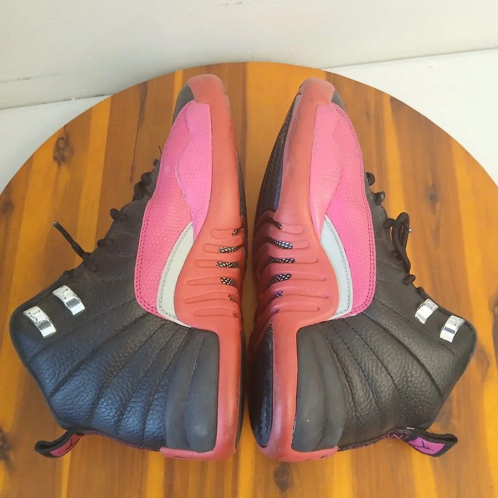 Jordan 12 Retro Kids 5.5Y Black Deadly Pink Basketball Shoes Sneakers 510815-026